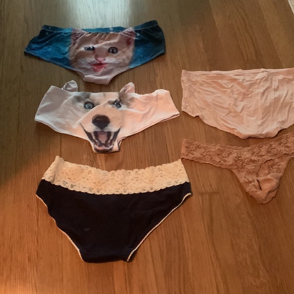 COPY - Hanky panky lace thong. Lace gap cheeky. Animal full coverage one size f… - Picture 2 of 16